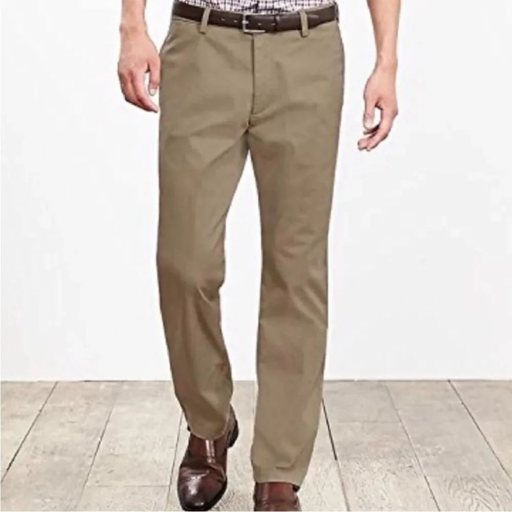 Banana Republic Gavin Cotton Chino Pants 35 x 32 Straight Leg Relaxed Fit Acorn
